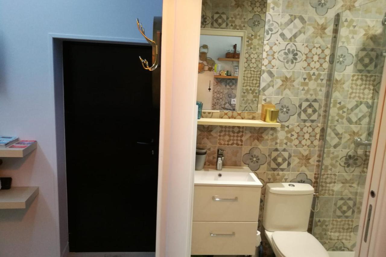 Апартаменты Le Cocon Du Gourguillon - Vieux Лион Экстерьер фото